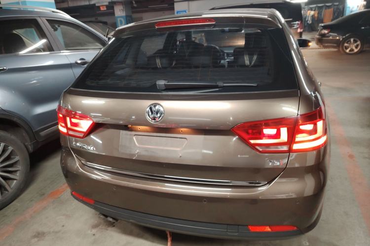 Used Volkswagen Gran Lavida 2013 1.4 TSI Automatic Comfort Model