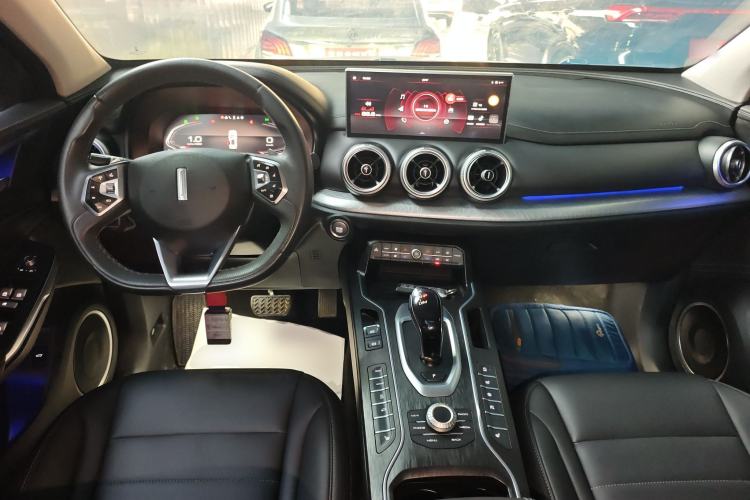 Used Wey VV5 2021 1.5T Two-Wheel Drive Smart Pioneer
