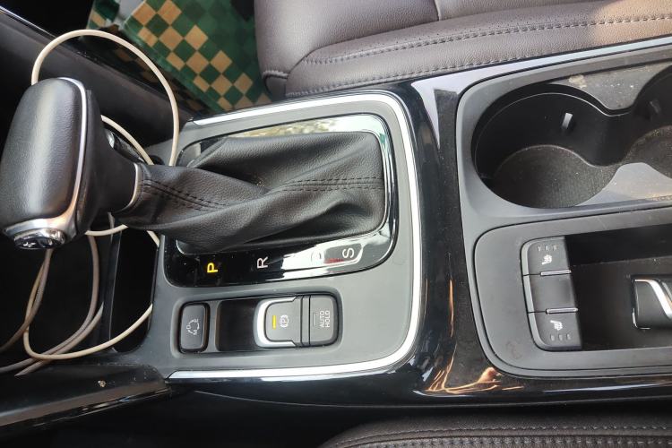 Used GAC Trumpchi GS4 2019 270T Automatic Two-Wheel Drive Luxury Smart Connectivity Model
