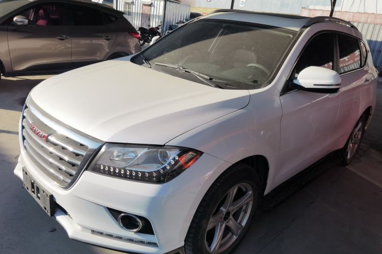 Used Haval H2 2018 Chuanxiang Edition Red Badge 1.5T Manual Two-Wheel Drive Fashionable Model