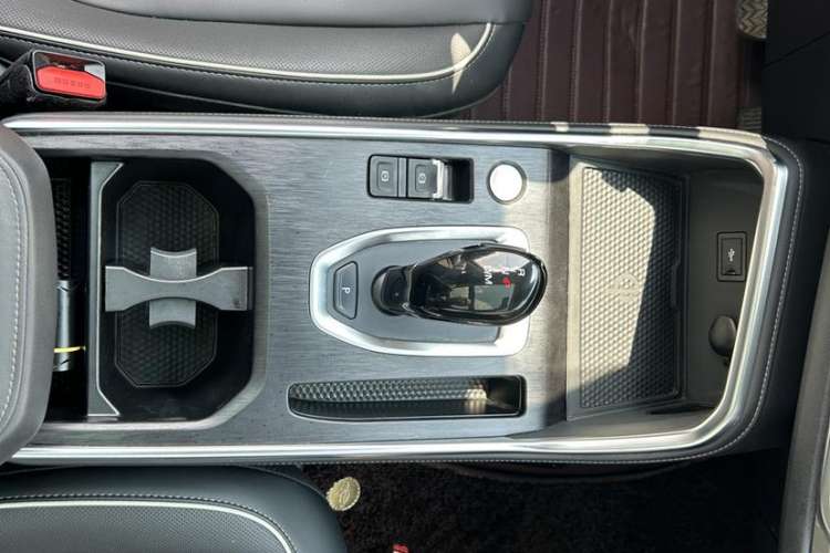 Used Haval H6 2023 National Trend Edition 1.5T Automatic Champion Version
