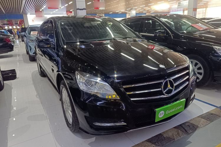 Used Mercedes-Benz R-Class 2017 R 320 4MATIC Business Edition Prestige Model