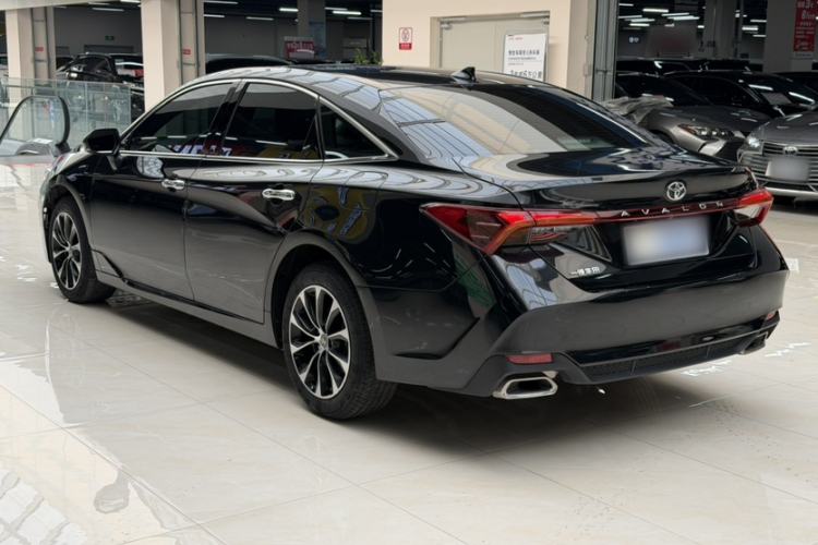 Used Toyota Avalon 2022 2.0L Luxury Edition
