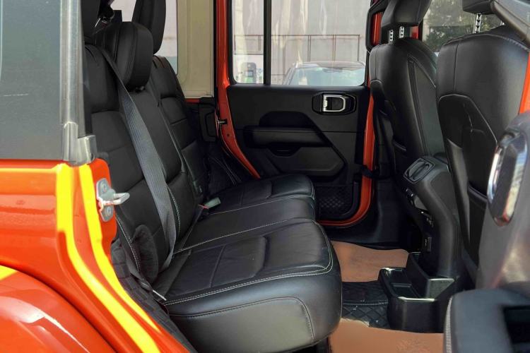 Used  Wrangler 2018 2.0T Sahara Four-Door Edition
