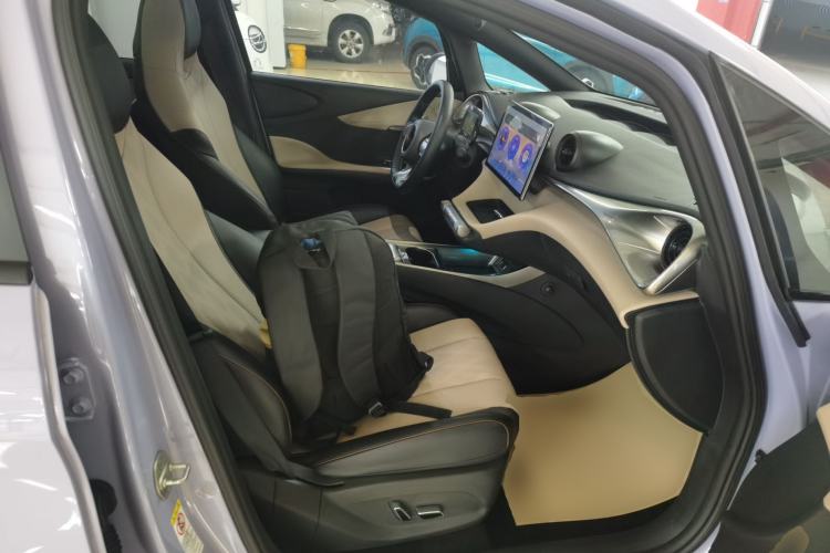 Used BYD Dolphin 2023 420 km Fashion Edition
