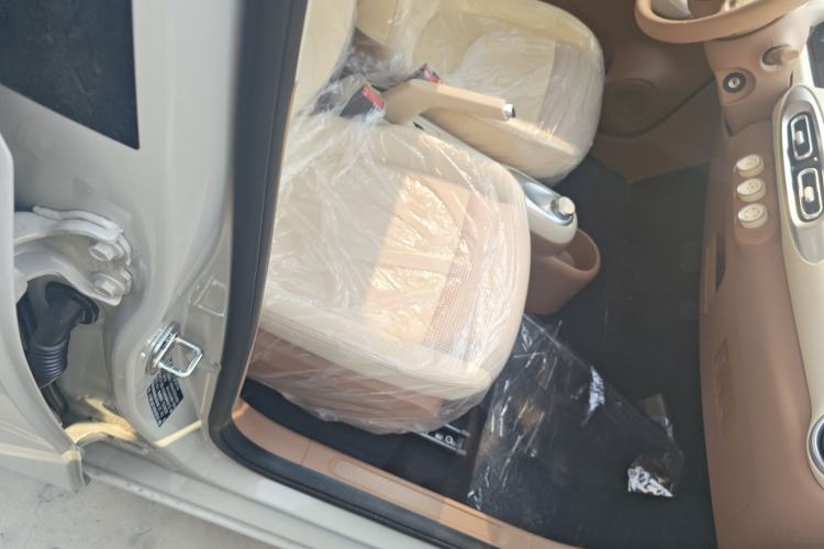 Used Wuling Hongguang MINIEV 2025 Four-Door Version Advanced Edition
