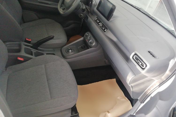 Used Wuling Hongguang New Energy 2024 All-Electric Model 300KM Standard Version
