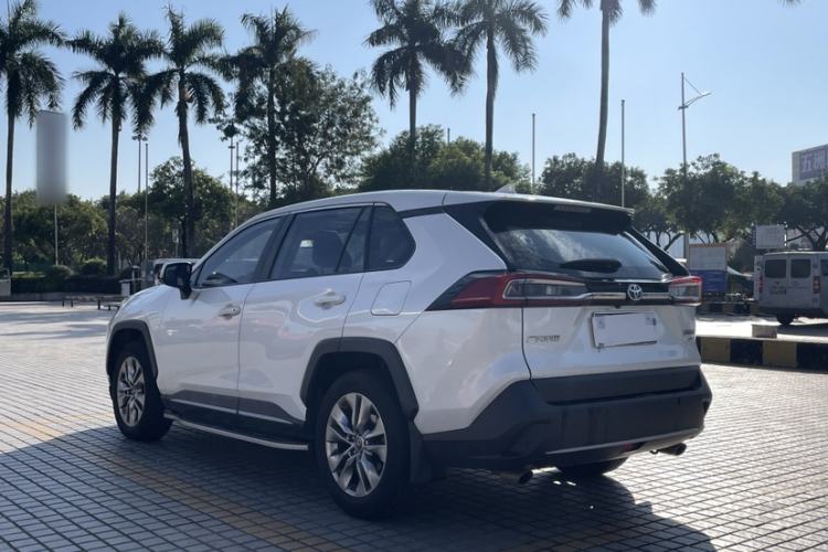 Used Toyota Wildlander 2020 2.0L CVT 4x4 Luxury Edition