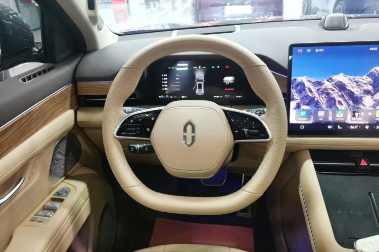 Used Hima AITO M7 2024 1.5T Rear-Drive Plus Version 5 Seats
