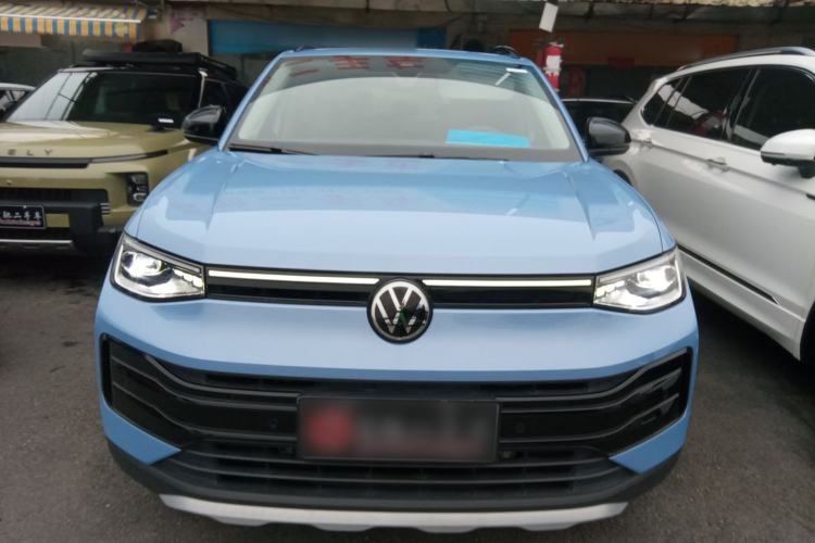Used Volkswagen Tharu 2025 NewRui 300TSI Prestige Edition