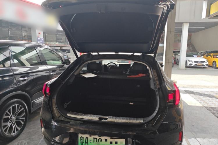 Used Zeekr 001 2022 Long-Range Dual-Motor WE Edition
