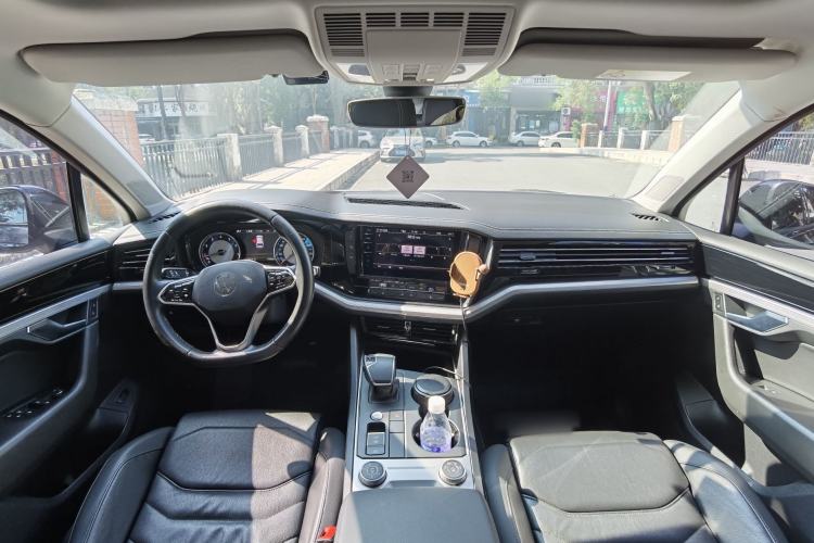 Used Volkswagen Touareg 2021 2.0 TSI Flagship Special Edition
