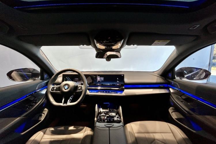 Used BMW 5 Series 2025 530Li Leading Model M Sport Package
