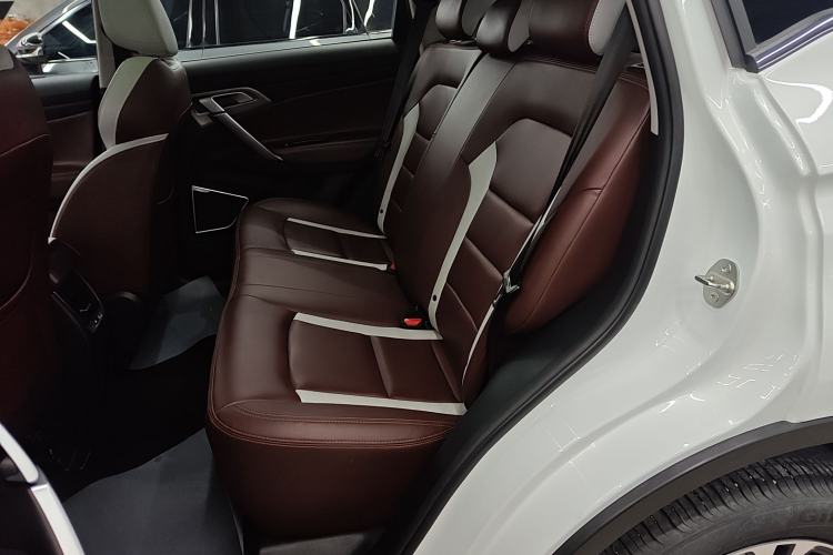 Used Geely Auto Emgrand X7 Sport 2022 1.8TD DCT Zhiya Trim
