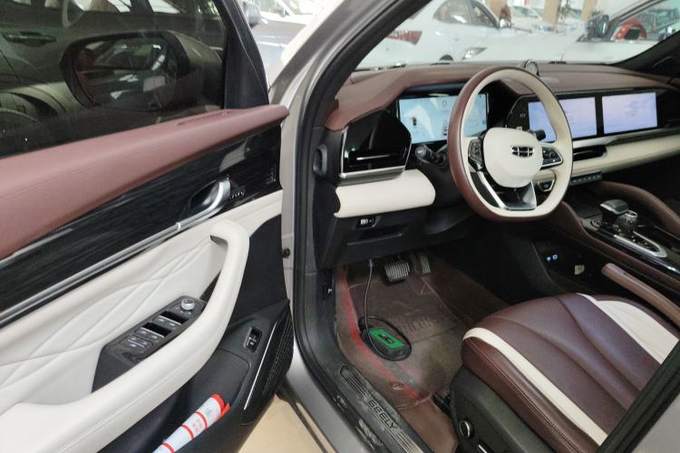 Used Geely Auto Monjaro L 2021 2.0TD DCT EVO Two-Wheel Drive Prestige Version
