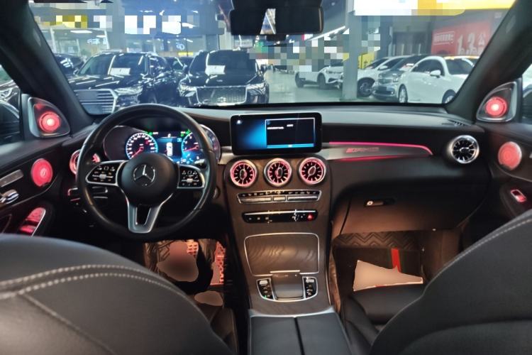 Used Mercedes-Benz GLC 2020 Facelift GLC 300 L 4MATIC Dynamic Edition
