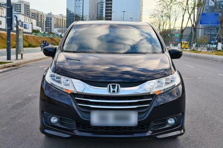 Used Honda Odyssey 2015 Updated Version 2.4L Smart Edition