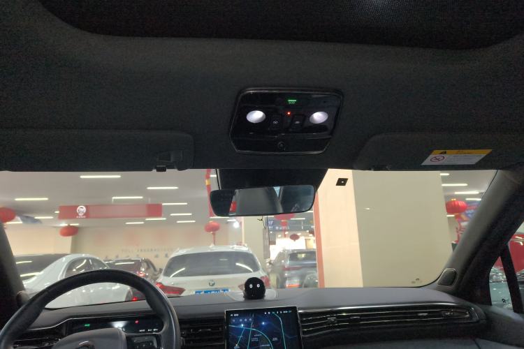 Used Nio ES8 2020 415 km Range 6-Seater Version
