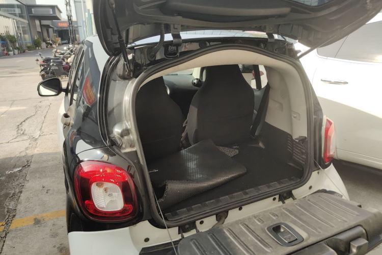 Used  fortwo 2015 1.0L 52 kW Hardtop Passion Edition
