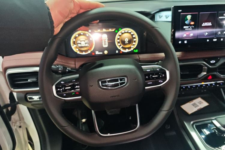 Used Geely Auto Haoyue 2022 1.8TD DCT Flagship 7-Seater