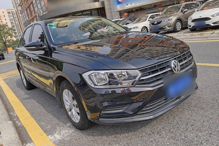 Used Volkswagen Bora 2016 1.6L Automatic Fashion Model