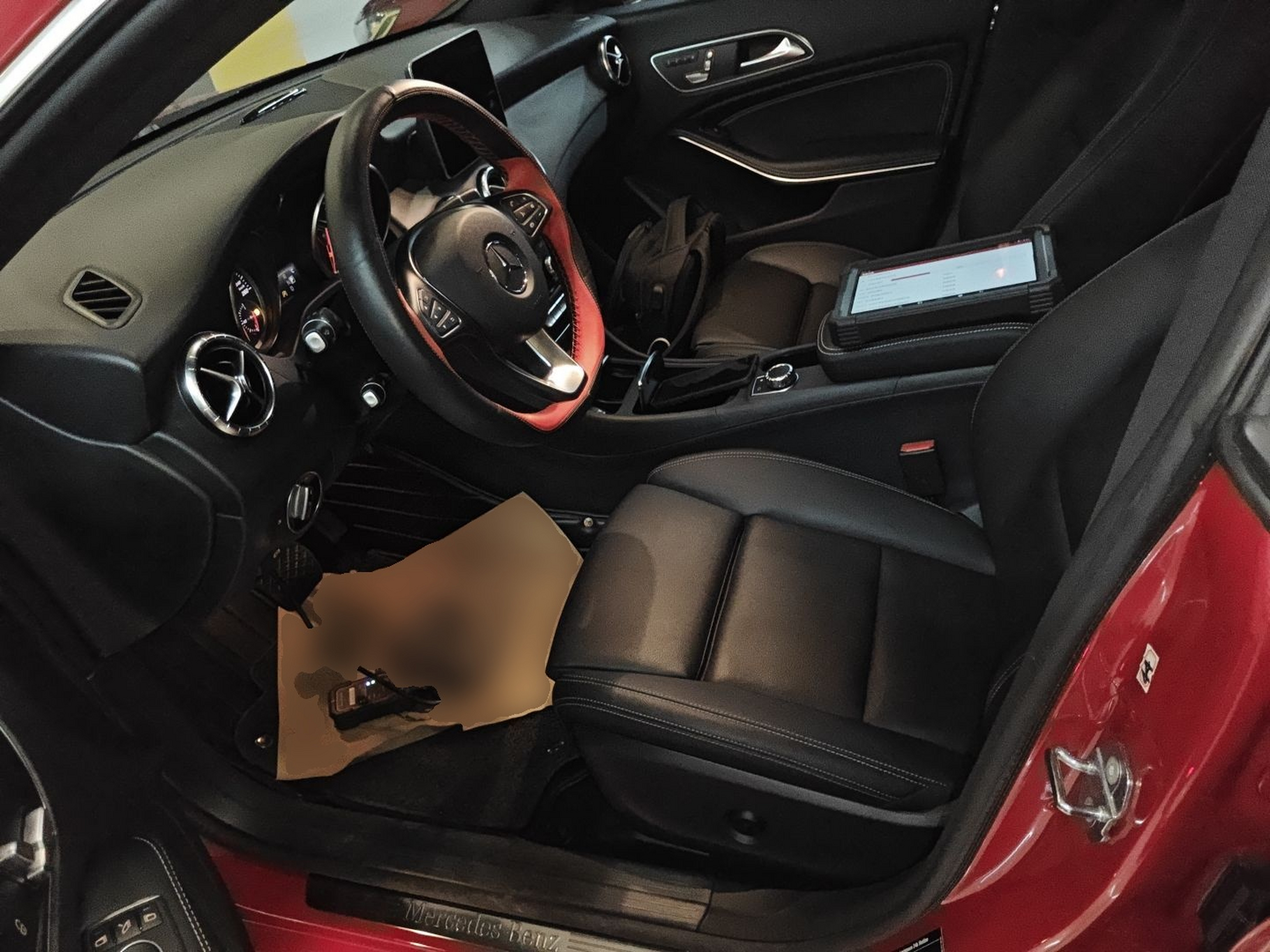 Переднее сиденье в автомобиле