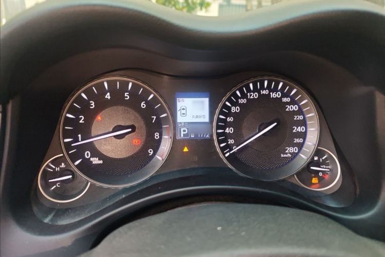 Used Infiniti Q70 2013 Q70L 2.5L Elegance Edition