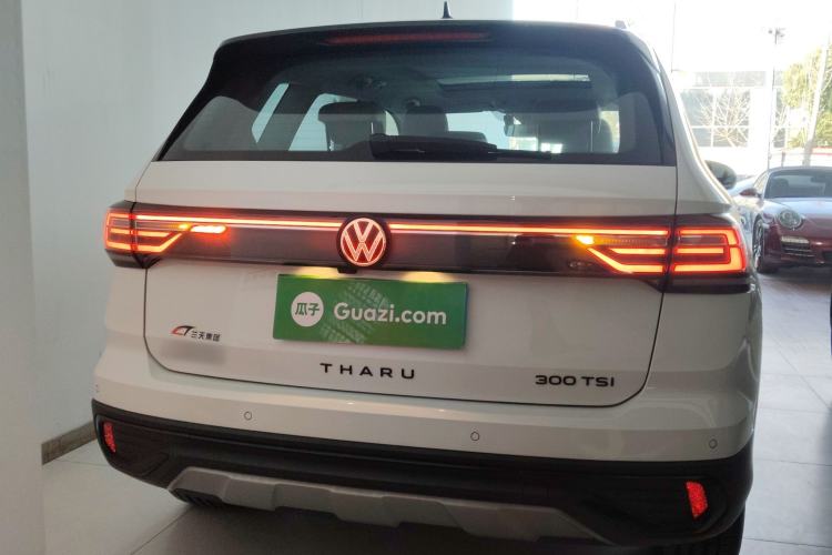 Used Volkswagen Tharu 2023 300TSI Two-Wheel-Drive Moon Luxury Edition
