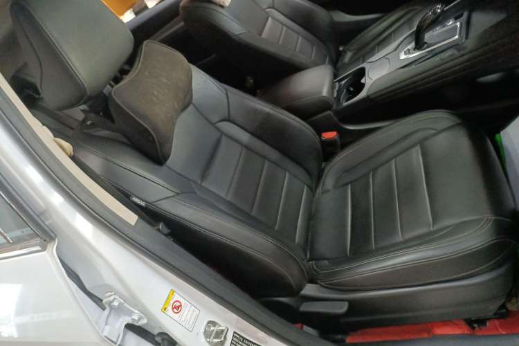 Used Haval F7 2019 1.5T Two-Wheel Drive i-Type China V Standard
