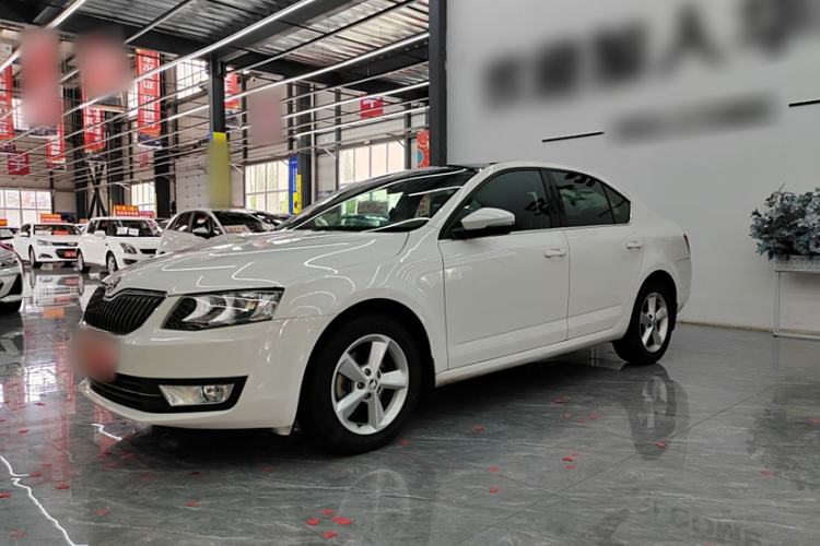 Used Skoda Octavia 2015 1.4TSI DSG Yijun Edition
