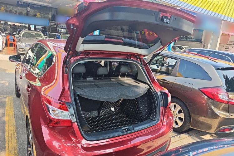 Used Nissan Tiida 2019 1.6L CVT Smart Drive Version China VI Standard