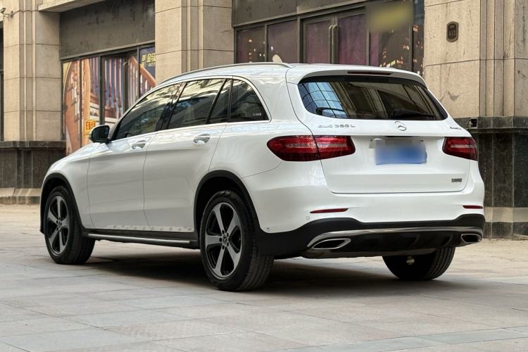 Used Mercedes-Benz GLC 2019 Facelift GLC 260 L 4MATIC Luxury Model
