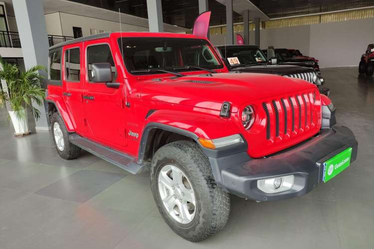 Used  Wrangler 2019 2.0T Sahara 4-Door Version China V Standard
