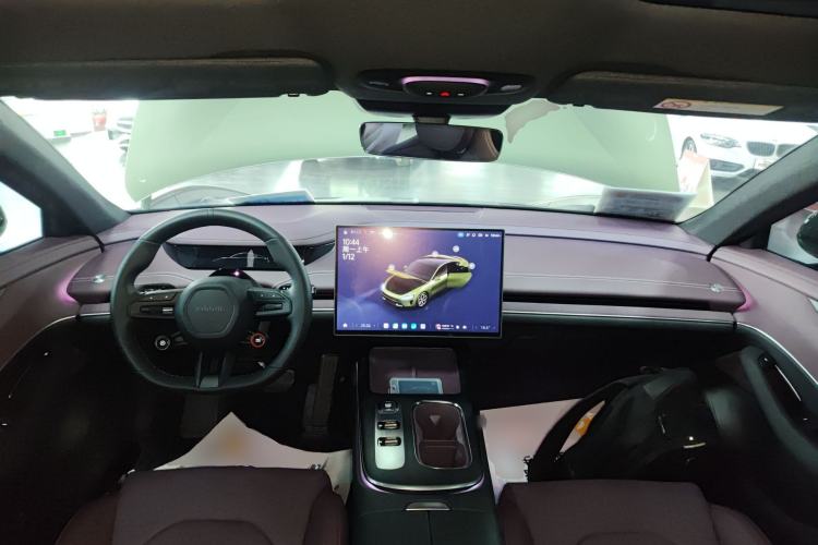 Used  SU7 2024 Rear-Drive Long-Range Intelligent Driving Version
