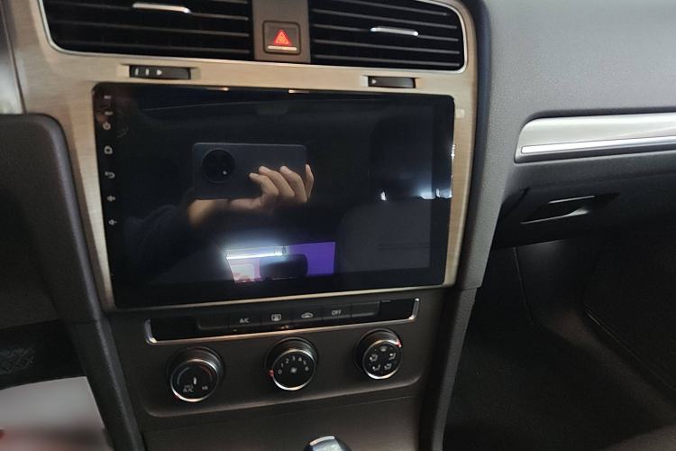 Used Volkswagen Golf 2015 1.4TSI Automatic Comfort Model
