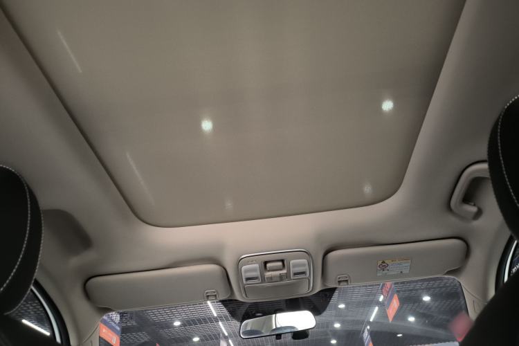 Used Geely Auto Emgrand X7 Sport 2018 1.8TD Automatic Two-Wheel Drive Smart Connect 4G Internet Edition