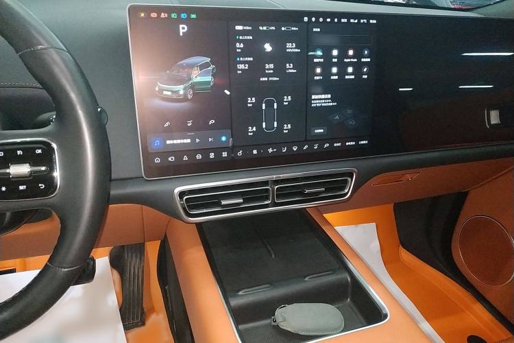Used Li Auto L9 2022 Max model
