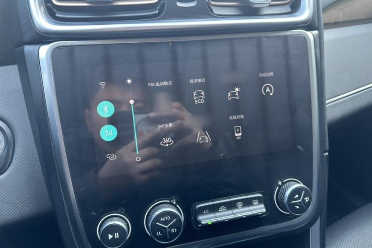 Used Lynk & Co 01 2019 2.0T Two-Wheel-Drive Pro Version China VI Standard
