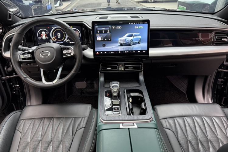 Used GAC Trumpchi GS8 2022 Flagship Series 2.0 TGDI Four-Wheel Drive Luxury Smart Connectivity Version (7 Seats)
