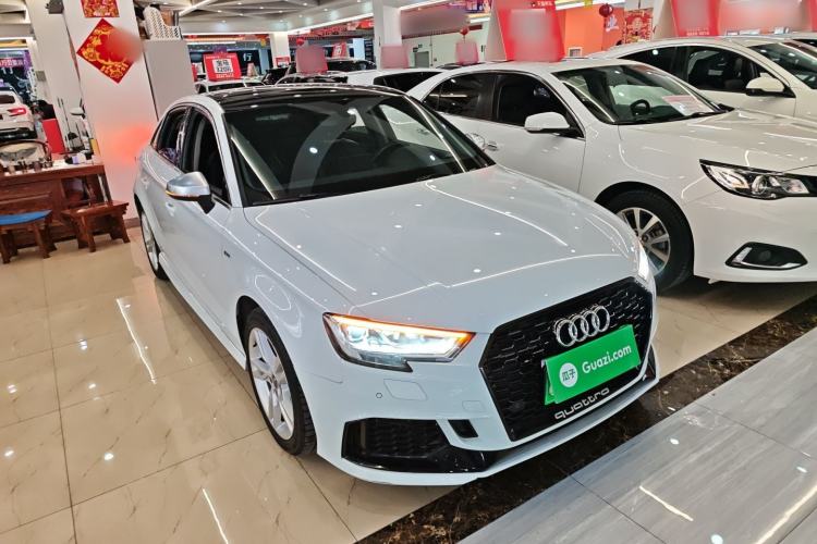 Used Audi A3 2019 Limousine 35 TFSI Fashion Edition China V standard
