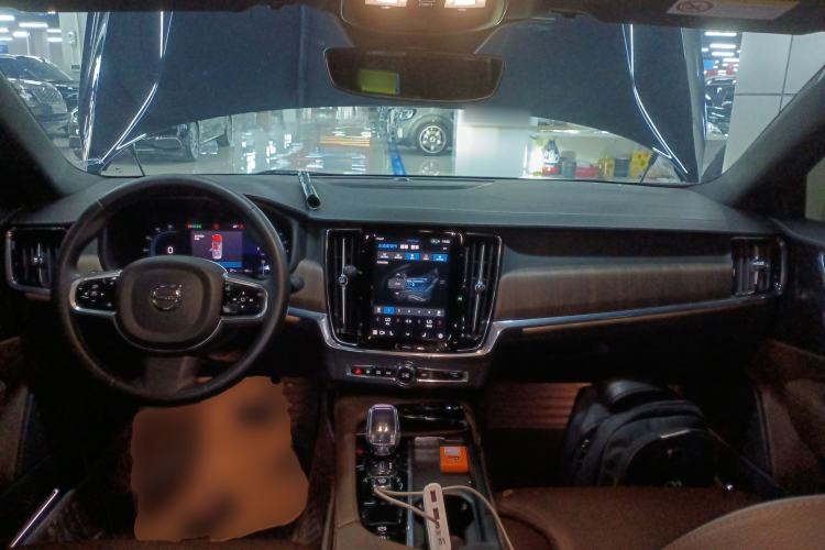 Used Volvo S90 2024 B5 Zhiyuan Luxury Edition