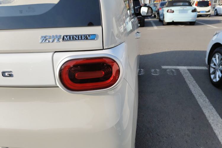 Used Wuling Hongguang MINIEV 2024 3rd Generation 215km Youth Edition
