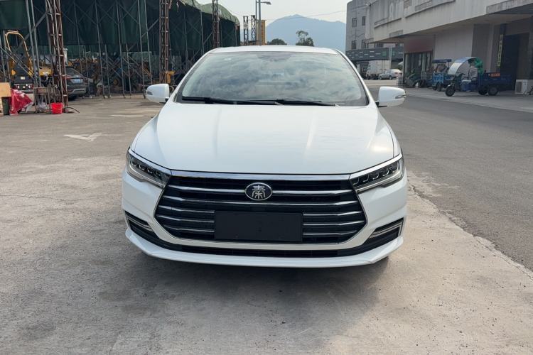 Used BYD Qin 2019 1.5L Manual Luxury Version
