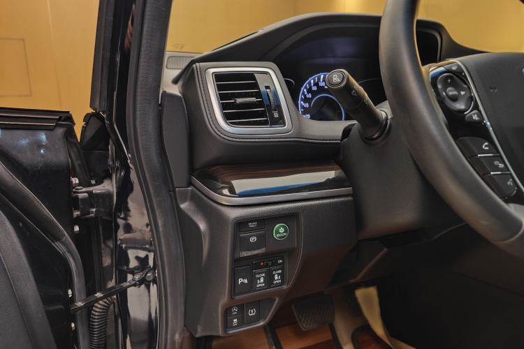 Used Honda Odyssey 2018 2.4L Smart Enjoyment Version
