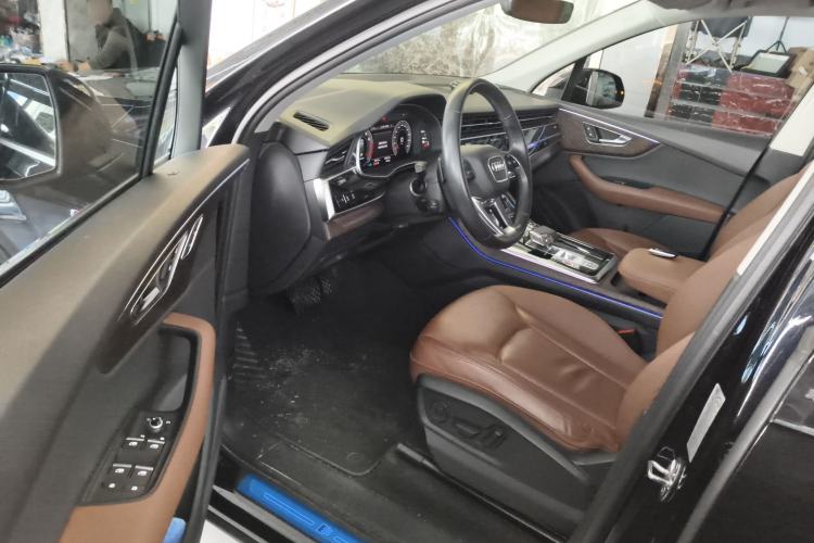 Used Audi Q7 2021 45 TFSI quattro S line Sport model