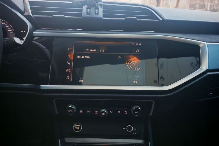 Used Audi Q3 2021 35 TFSI Fashion Dynamic Model
