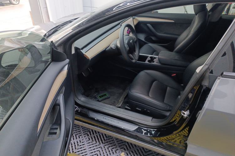 Used Tesla Model 3 2022 Rear-Wheel-Drive Version
