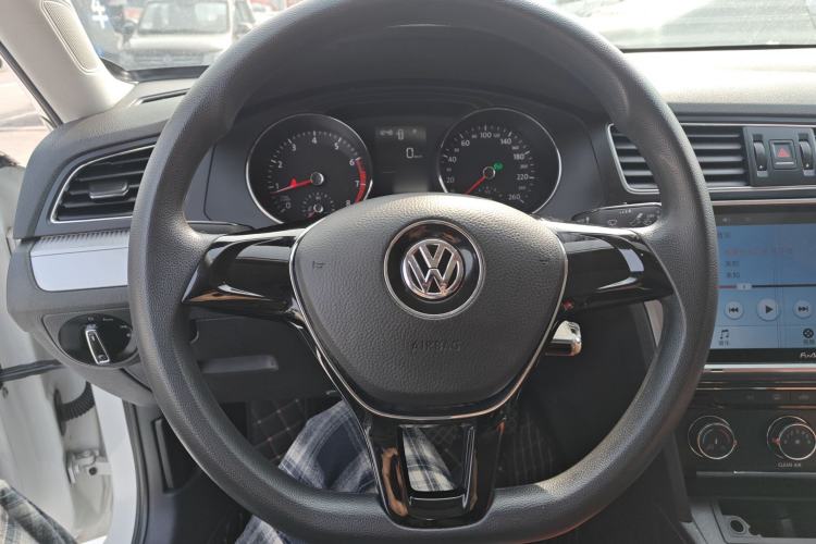 Used Volkswagen Lamando 2018 230TSI DSG Fashion Edition
