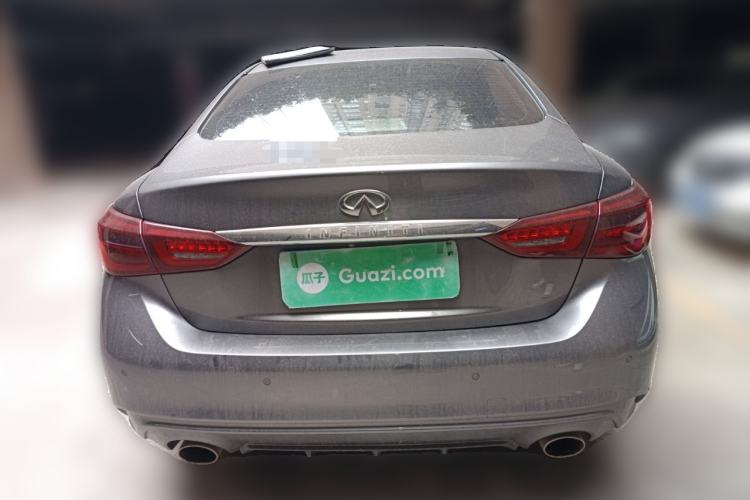 Used Infiniti Q50L 2018 2.0T Enjoyment Version China VI Standard
