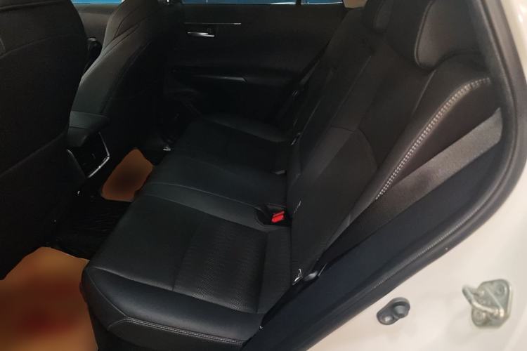 Used Toyota Venza 2023 2.5L Smart Electric Hybrid Dual-Drive Prestige Version